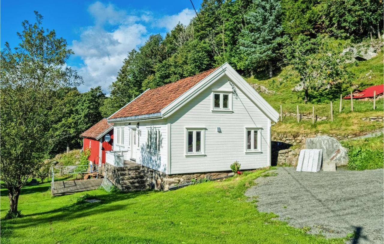 Amazing Home In Hidrasund With Wifi Eide  Room photo